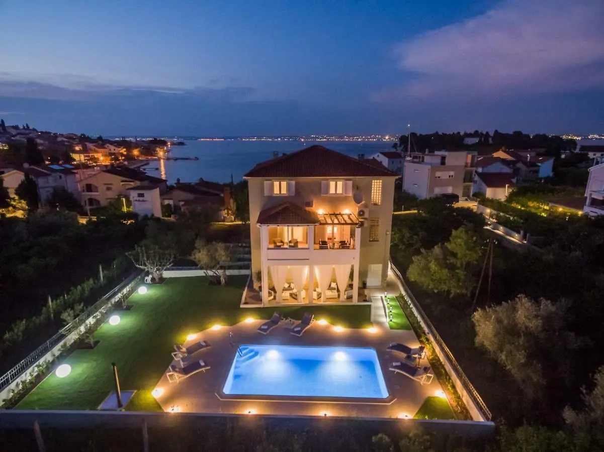 Apartments Very Good Life Preko