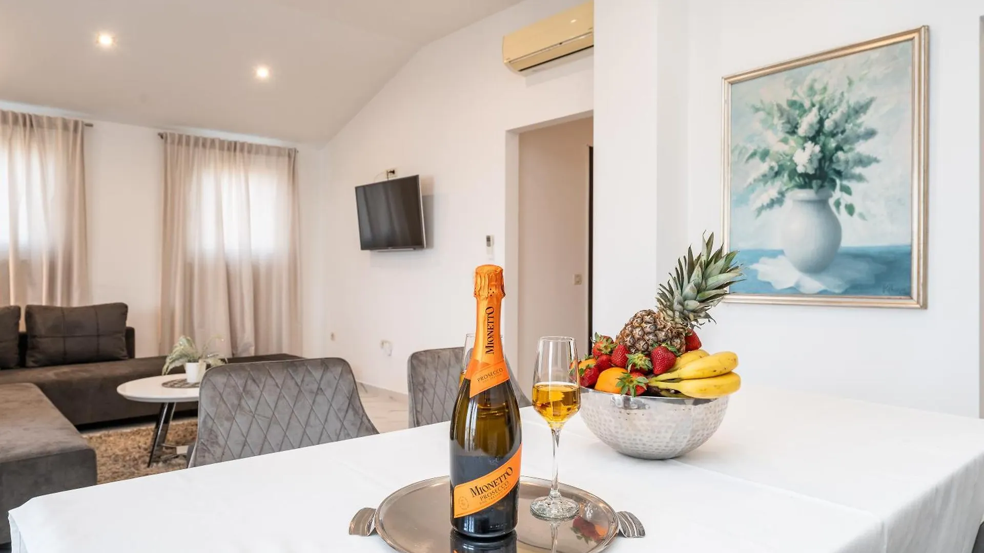 Apartments Very Good Life Preko