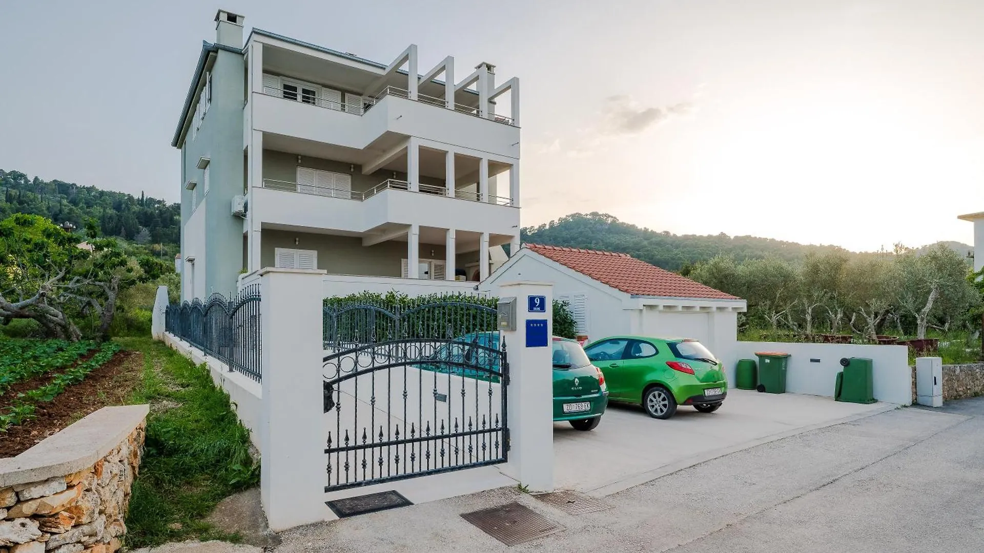 Apartments Very Good Life Preko Chorwacja