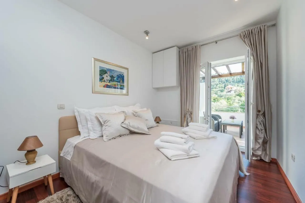 Apartments Very Good Life Preko 0*,  Chorwacja