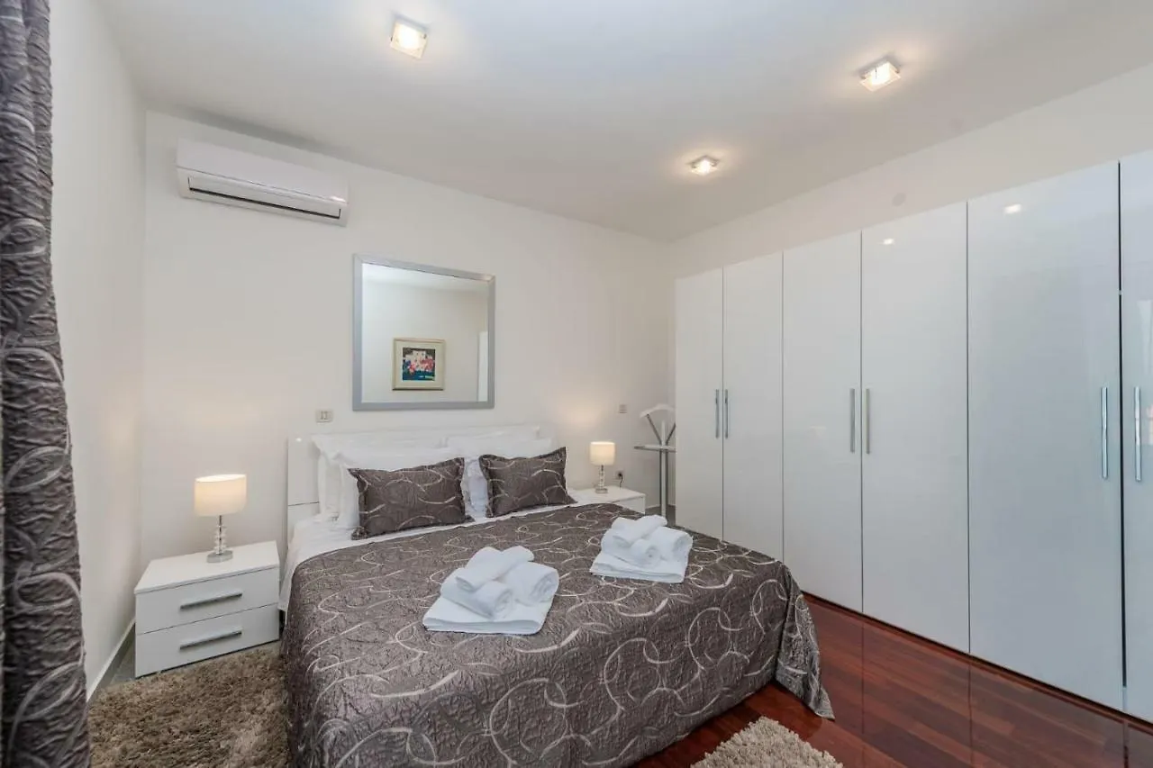 Apartments Very Good Life Preko Chorwacja