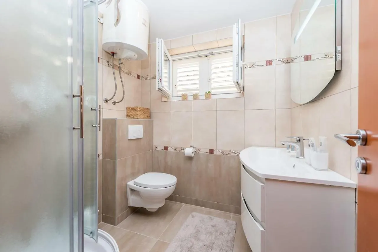 Apartments Very Good Life Preko