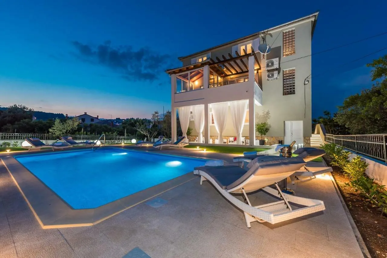 Apartments Very Good Life Preko